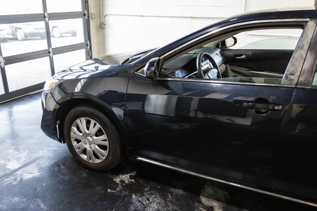 2013 Toyota Camry 7th Gen - Image 3 of 21