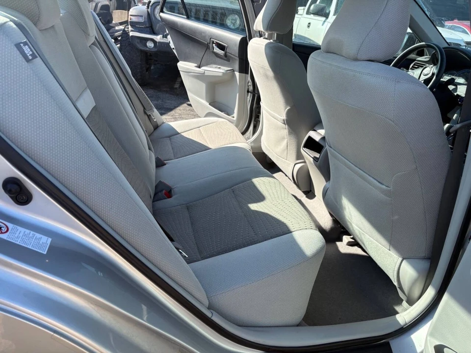 2013 Toyota Camry 7th Gen - Image 9 of 10