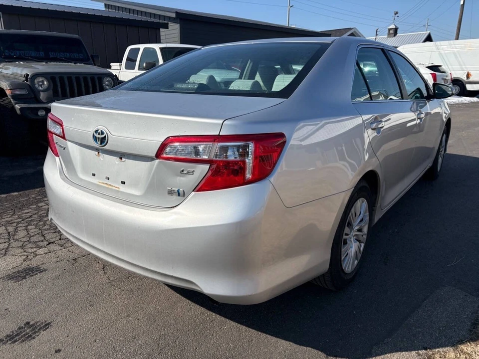 2013 Toyota Camry 7th Gen - Image 4 of 10