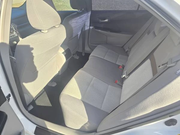 2013 Toyota Camry 7th Gen - Image 14 of 17