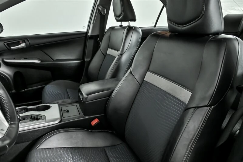 2013 Toyota Camry 7th Gen - Image 18 of 21