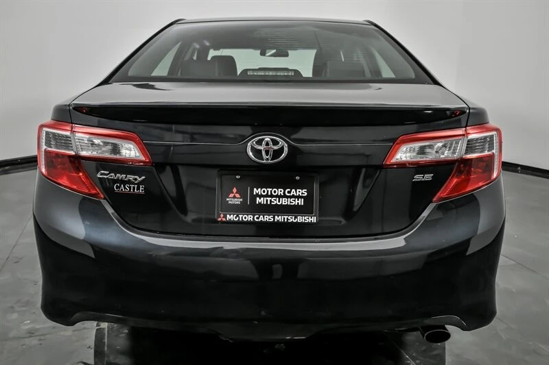 2013 Toyota Camry 7th Gen - Image 9 of 21