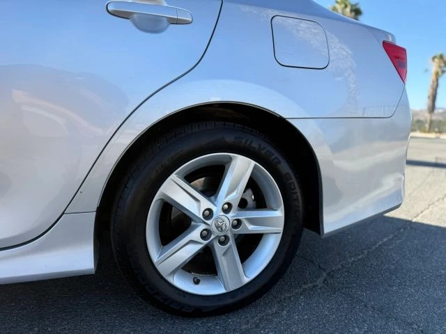 2013 Toyota Camry 7th Gen - Image 11 of 21