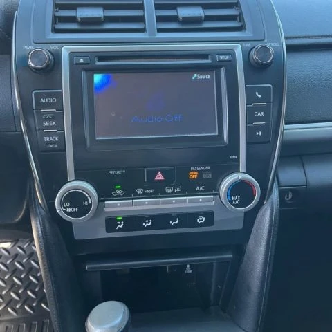 2013 Toyota Camry 7th Gen - Image 11 of 14