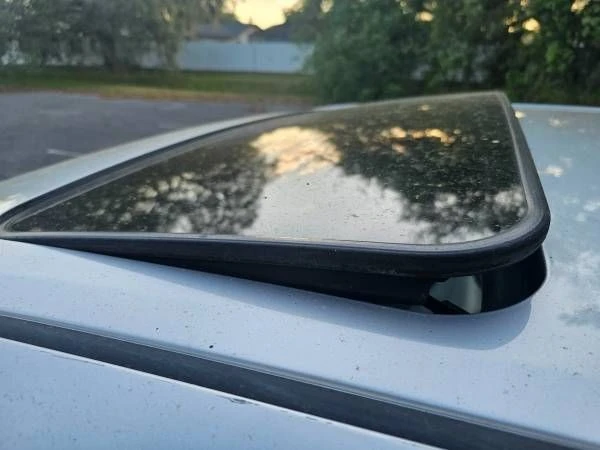 2013 Toyota Camry 7th Gen - Image 15 of 21