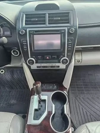 2013 Toyota Camry 7th Gen - Image 12 of 21