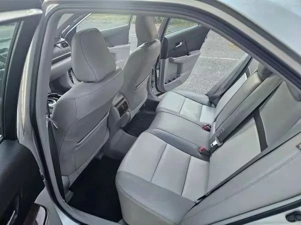 2013 Toyota Camry 7th Gen - Image 17 of 21
