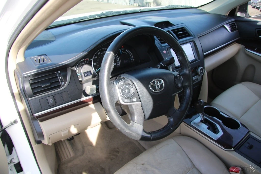 2013 Toyota Camry 7th Gen - Image 15 of 21