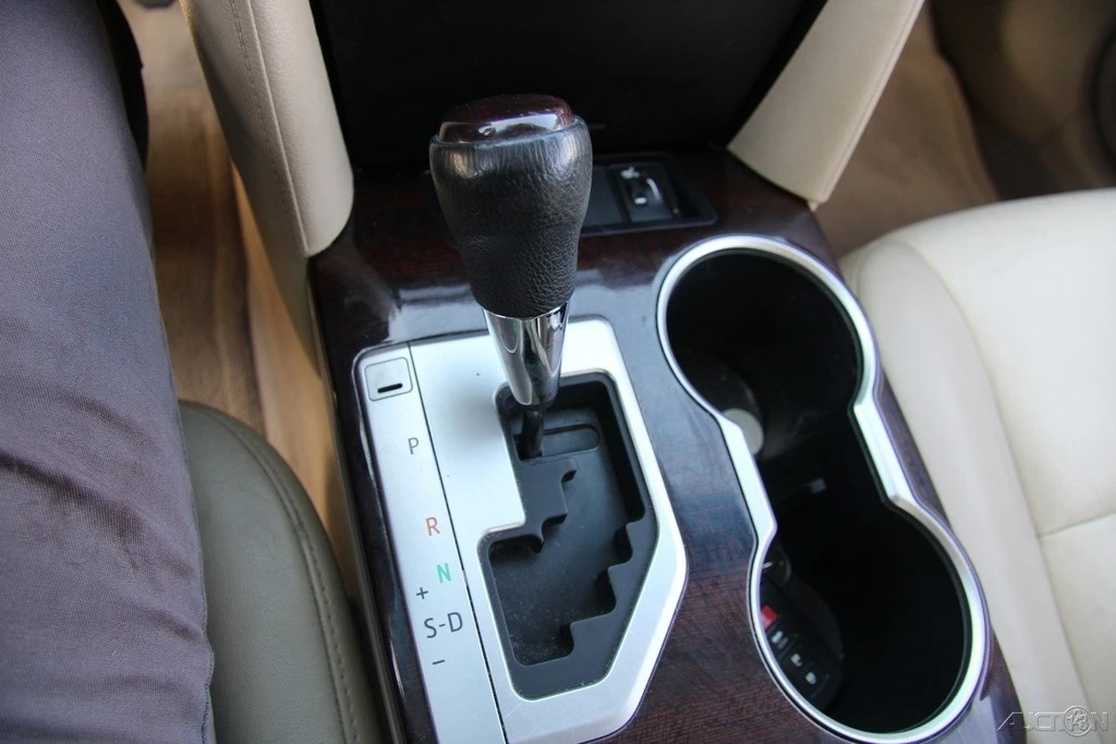 2013 Toyota Camry 7th Gen - Image 19 of 21