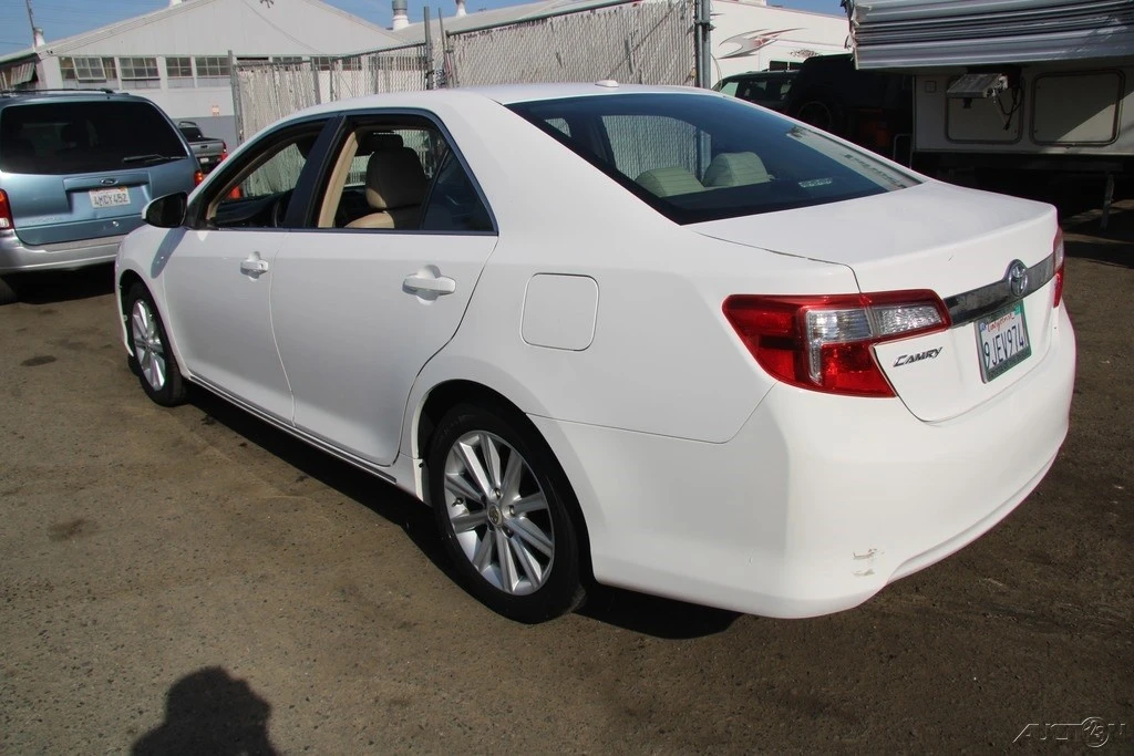 2013 Toyota Camry 7th Gen - Image 5 of 21