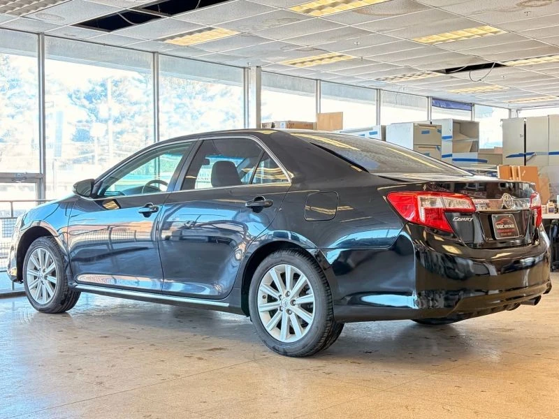 2013 Toyota Camry 7th Gen - Image 9 of 12