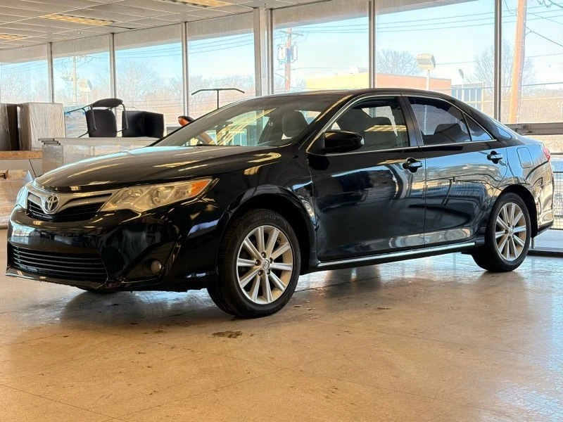 2013 Toyota Camry 7th Gen - Image 3 of 12