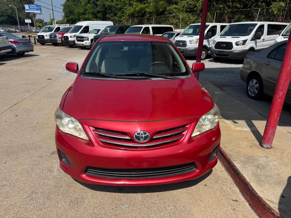 2013 Toyota Corolla 10th Gen - Image 3 of 19