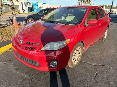 2013 Toyota Corolla 10th Gen - Image 2 of 5