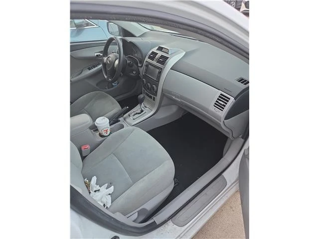 2013 Toyota Corolla 11th Gen - Image 6 of 10