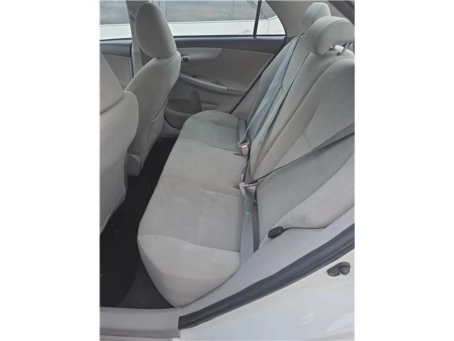 2013 Toyota Corolla 11th Gen - Image 5 of 10