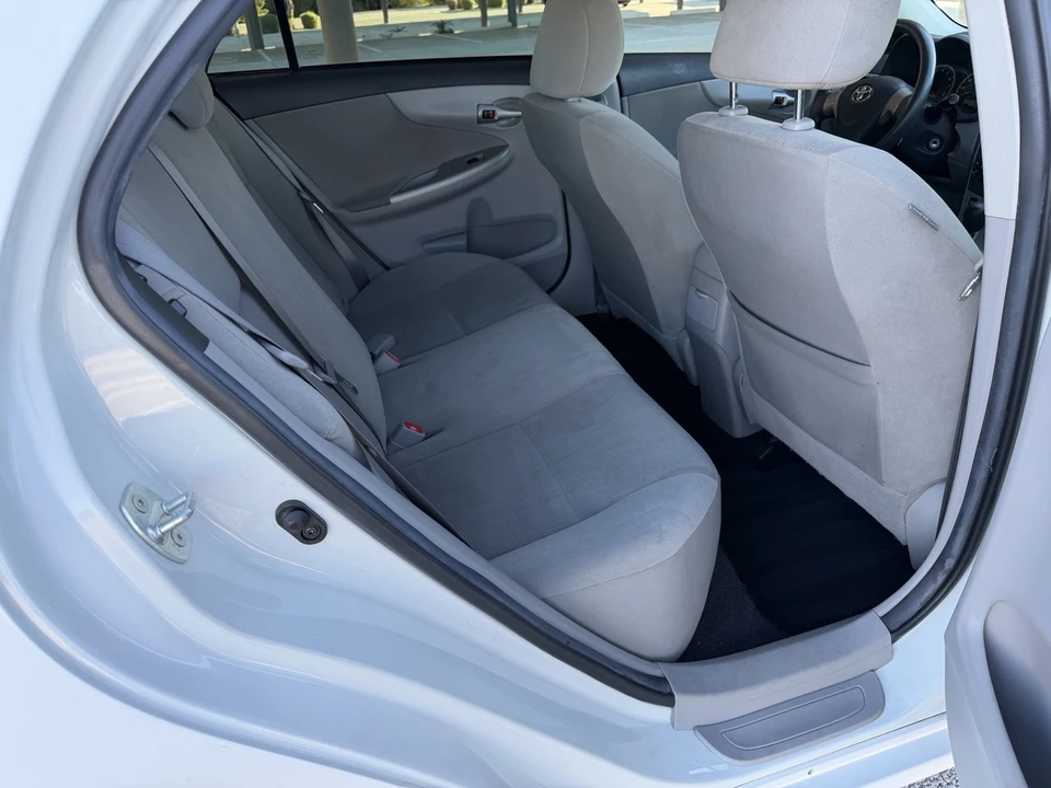 2013 Toyota Corolla 10th Gen - Image 20 of 21