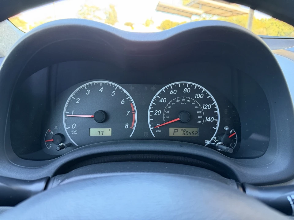 2013 Toyota Corolla 10th Gen - Image 14 of 21