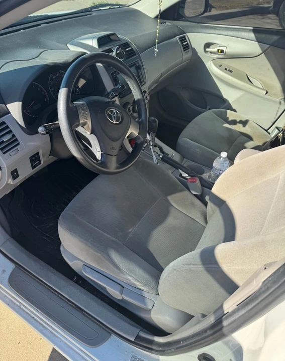 2013 Toyota Corolla 10th Gen - Image 8 of 9