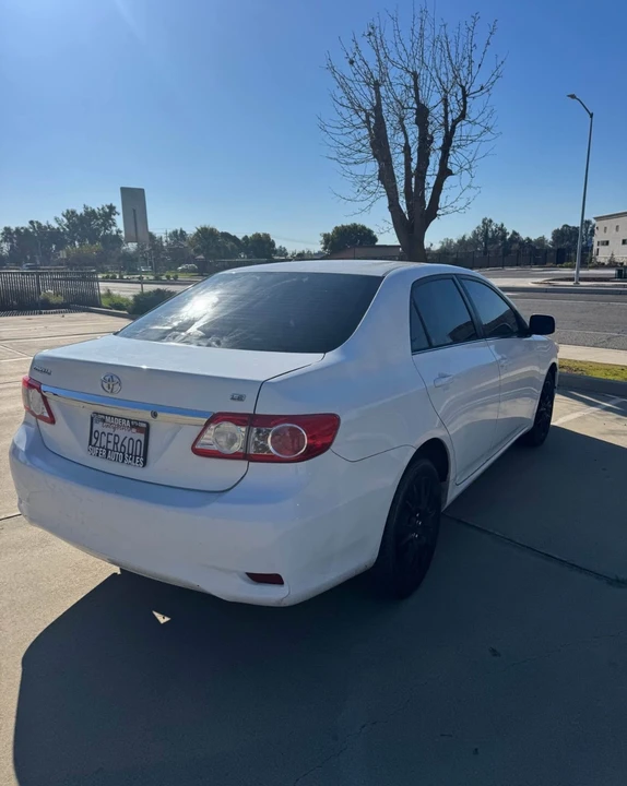 2013 Toyota Corolla 10th Gen - Image 3 of 9