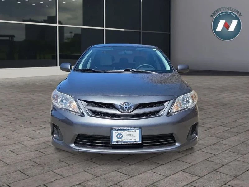2013 Toyota Corolla 10th Gen - Image 8 of 12