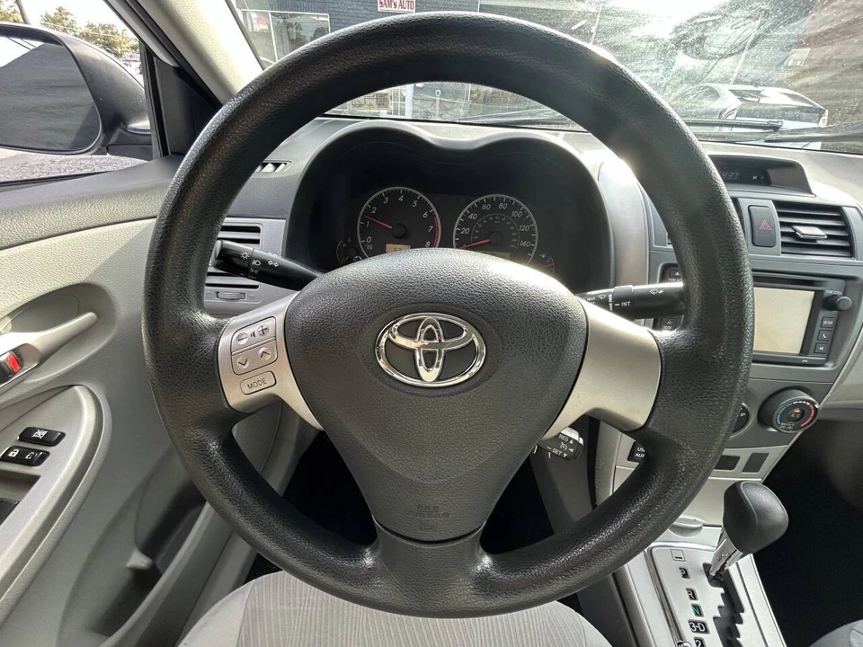 2013 Toyota Corolla 10th Gen - Image 13 of 21