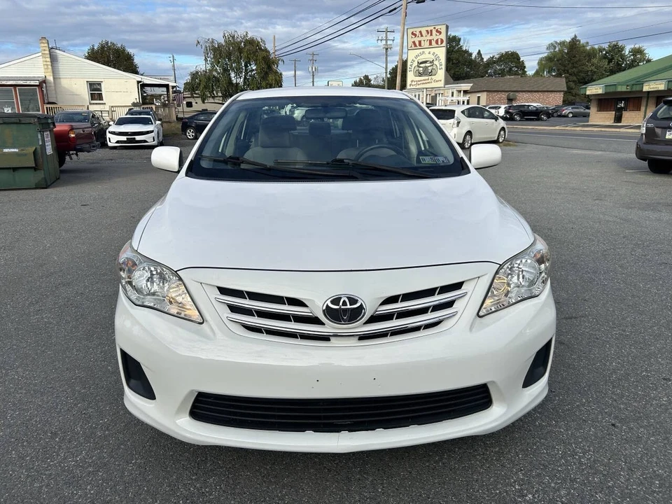 2013 Toyota Corolla 10th Gen - Image 2 of 21