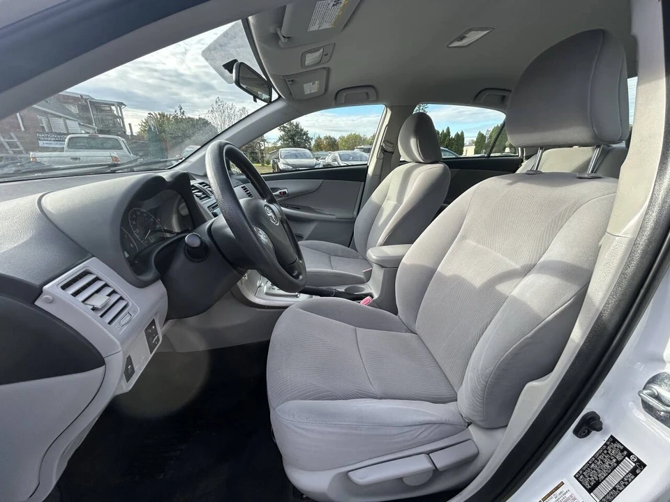 2013 Toyota Corolla 10th Gen - Image 16 of 21
