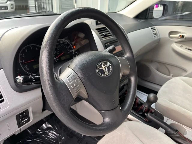 2013 Toyota Corolla 10th Gen - Image 11 of 21