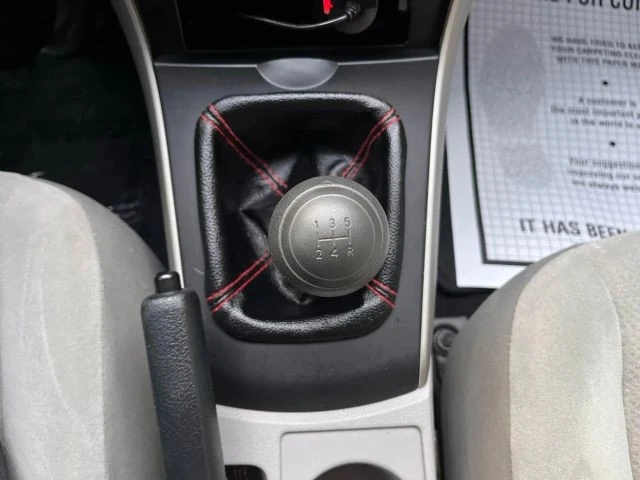 2013 Toyota Corolla 10th Gen - Image 17 of 21