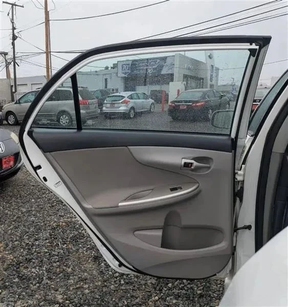 2013 Toyota Corolla 10th Gen - Image 12 of 12