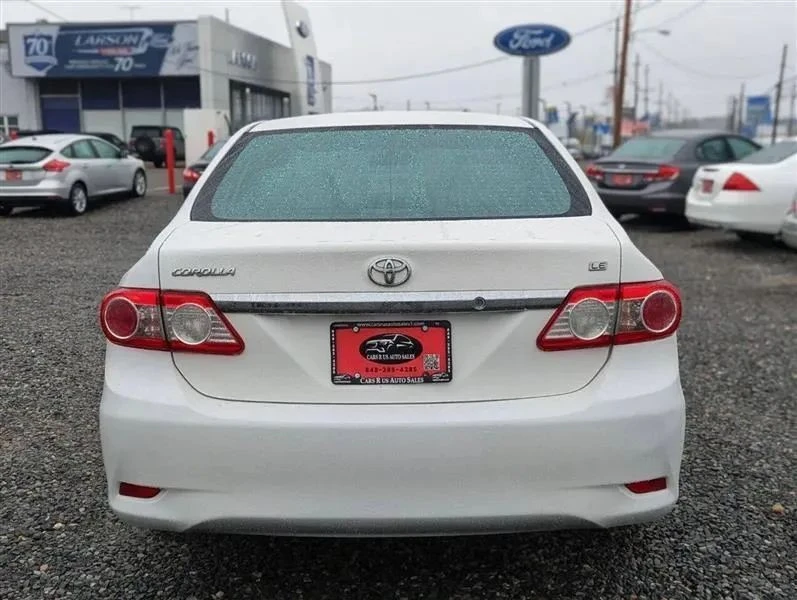 2013 Toyota Corolla 10th Gen - Image 6 of 12