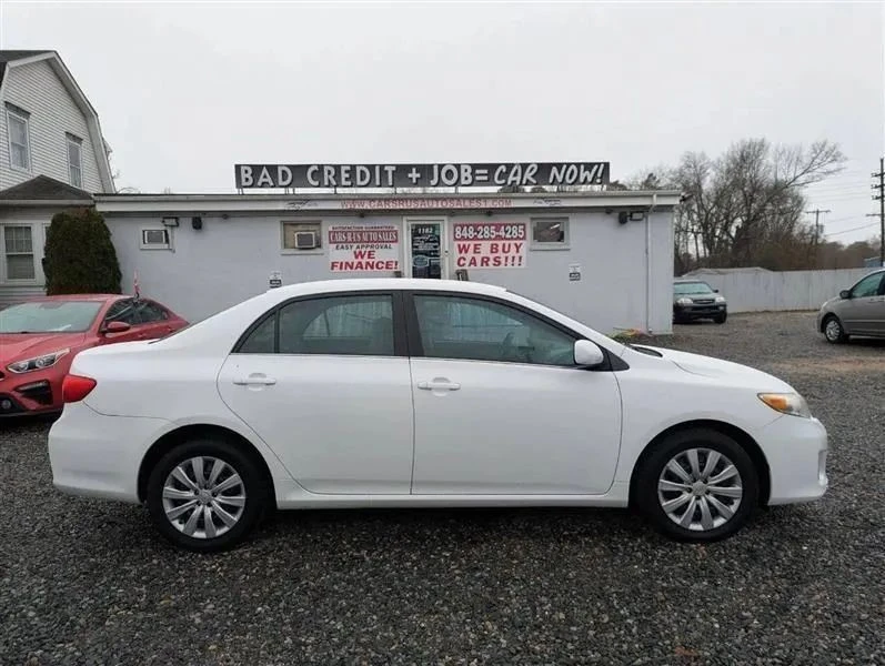 2013 Toyota Corolla 10th Gen - Image 4 of 12
