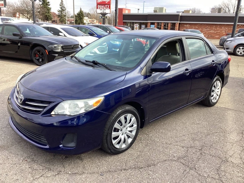 2013 Toyota Corolla 10th Gen - Image 18 of 21