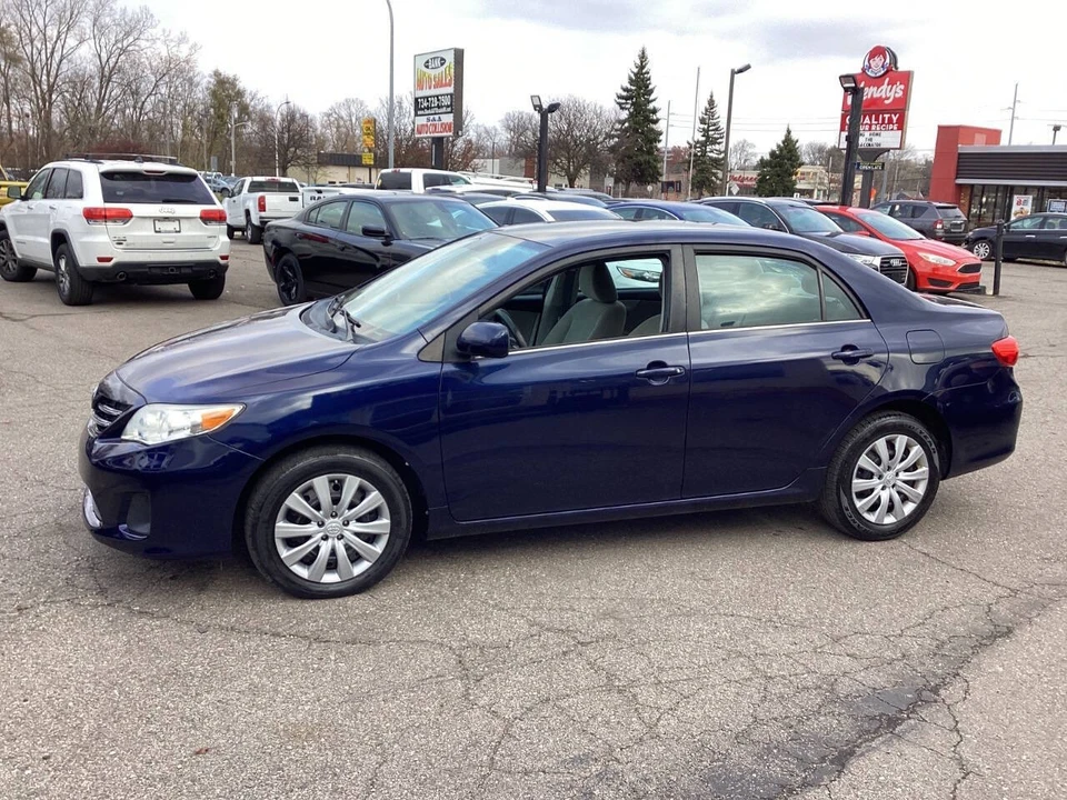 2013 Toyota Corolla 10th Gen - Image 5 of 21