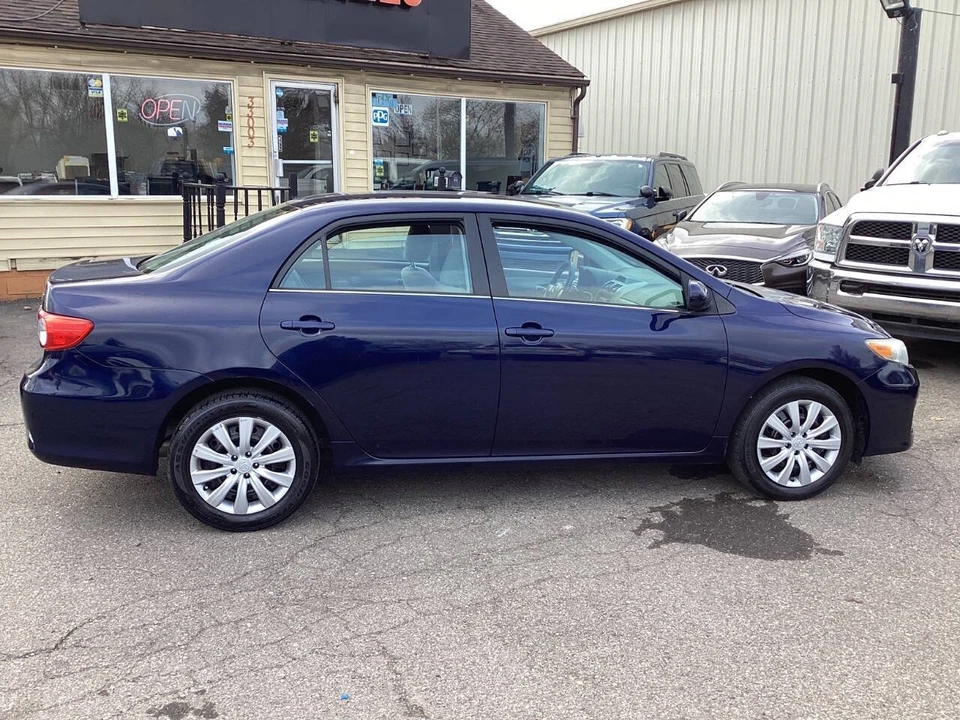 2013 Toyota Corolla 10th Gen - Image 11 of 21