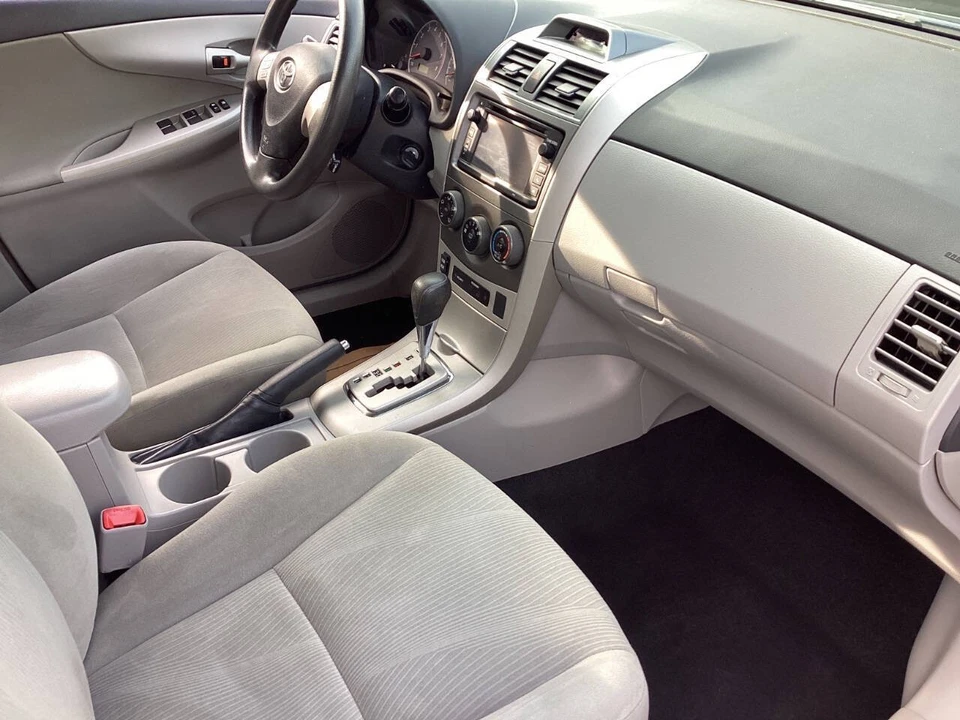 2013 Toyota Corolla 10th Gen - Image 10 of 21