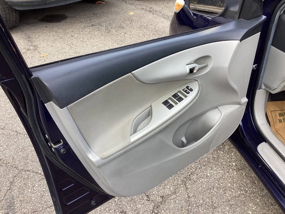 2013 Toyota Corolla 10th Gen - Image 16 of 21