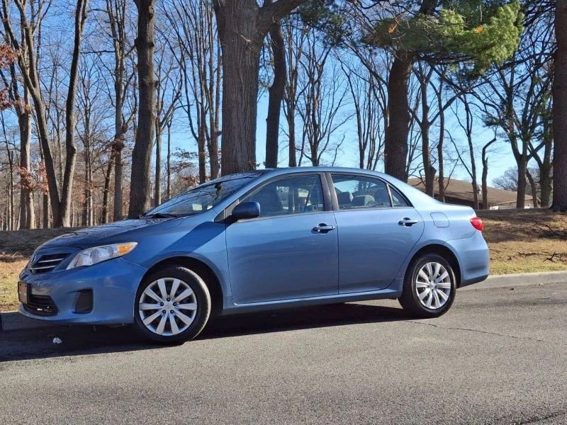 2013 Toyota Corolla 10th Gen - Image 4 of 12
