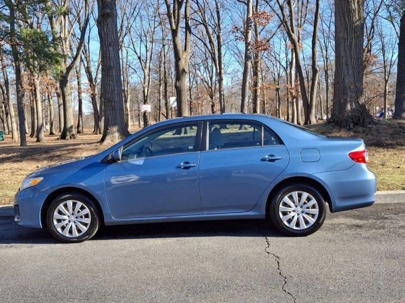 2013 Toyota Corolla 10th Gen - Image 11 of 12