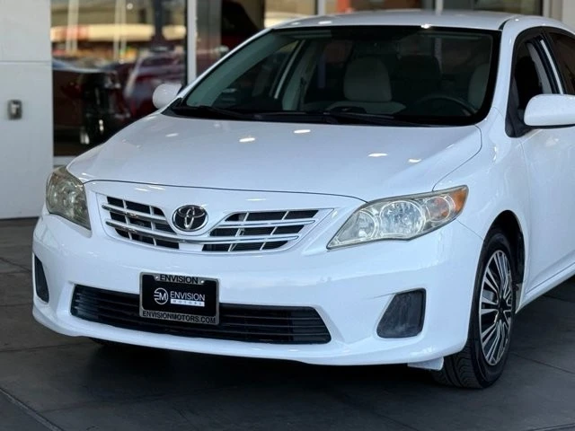 2013 Toyota Corolla 10th Gen - Image 2 of 12