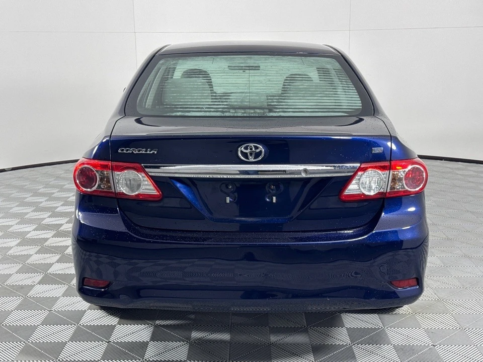 2013 Toyota Corolla 10th Gen - Image 6 of 12