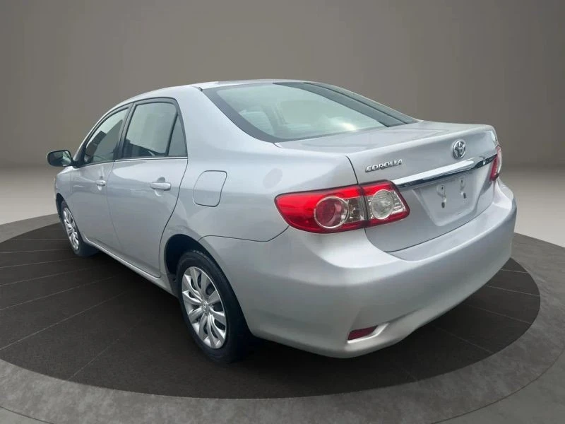 2013 Toyota Corolla 10th Gen - Image 6 of 12