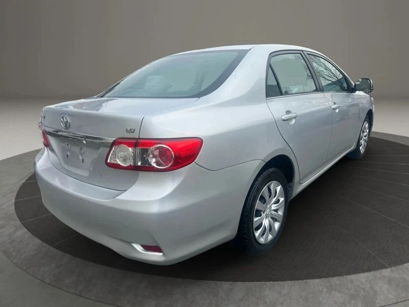 2013 Toyota Corolla 10th Gen - Image 4 of 12