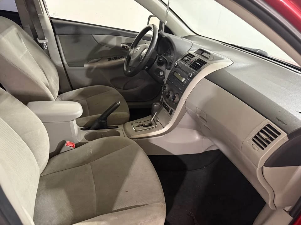 2013 Toyota Corolla 10th Gen - Image 7 of 9