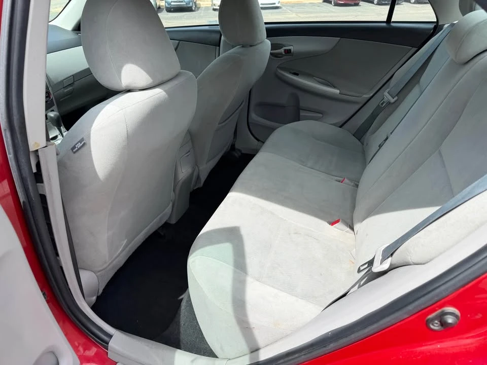 2013 Toyota Corolla 10th Gen - Image 9 of 16