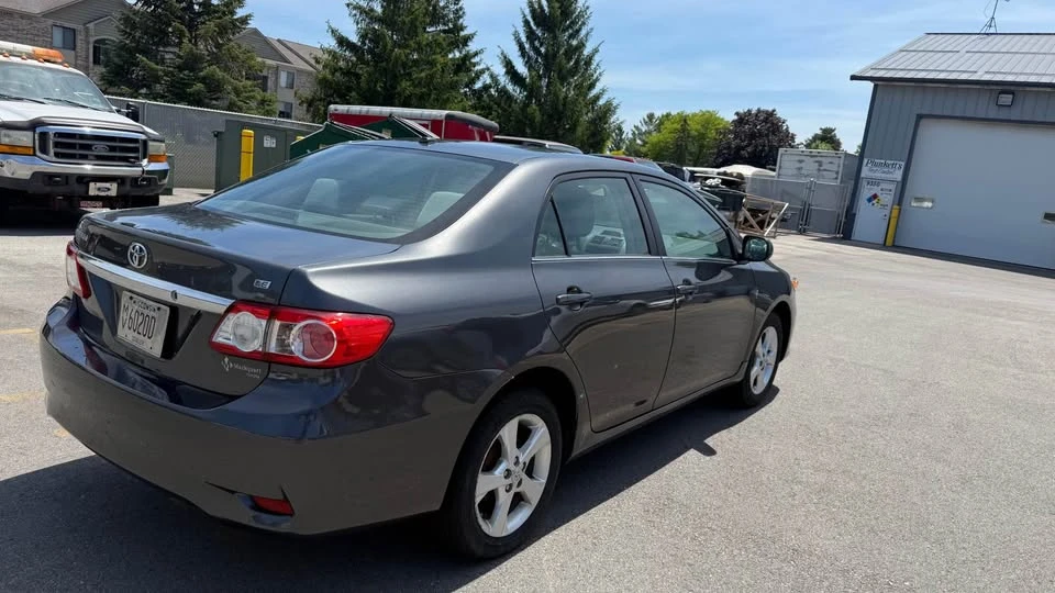 2013 Toyota Corolla 10th Gen - Image 4 of 11