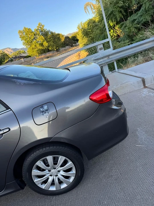 2013 Toyota Corolla 10th Gen - Image 10 of 19