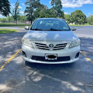 2013 Toyota Corolla LE Sedan 4D
