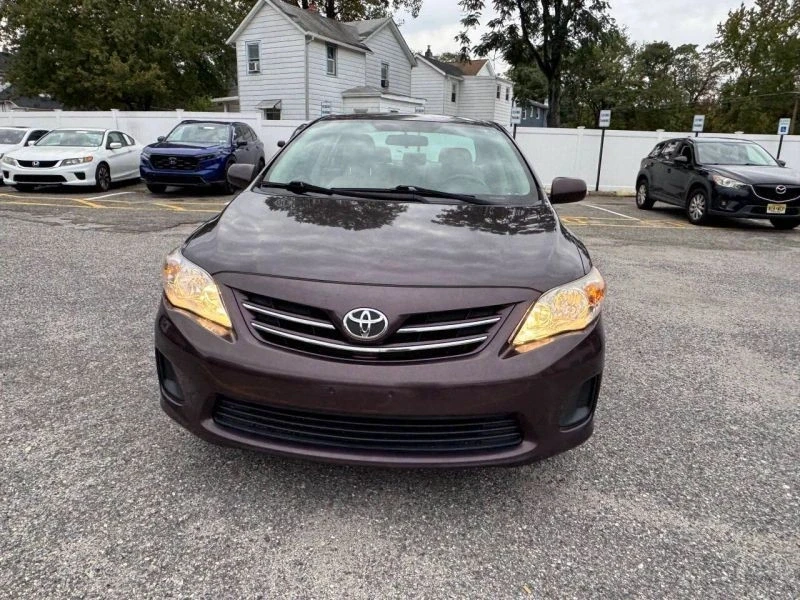2013 Toyota Corolla 10th Gen - Image 3 of 12